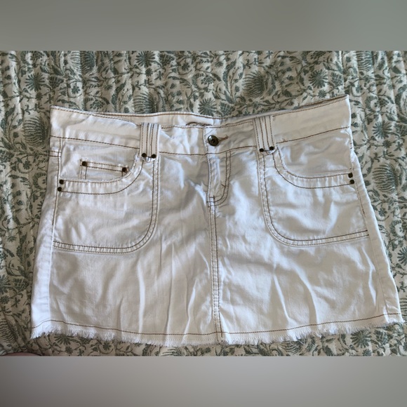 Vintage Jordache Mini Skirt - Picture 7 of 9